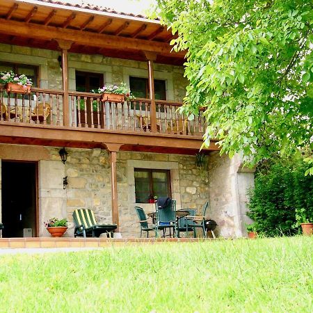 Vila El Pedroso De Llanes Villahormes Exteriér fotografie
