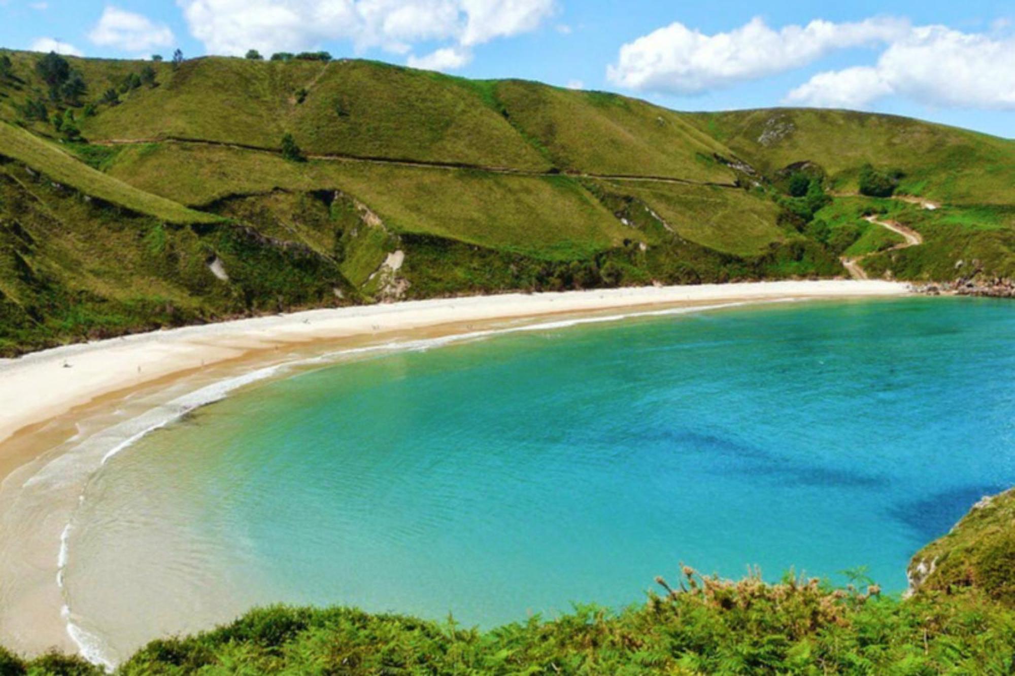 Vila El Pedroso De Llanes Villahormes Exteriér fotografie